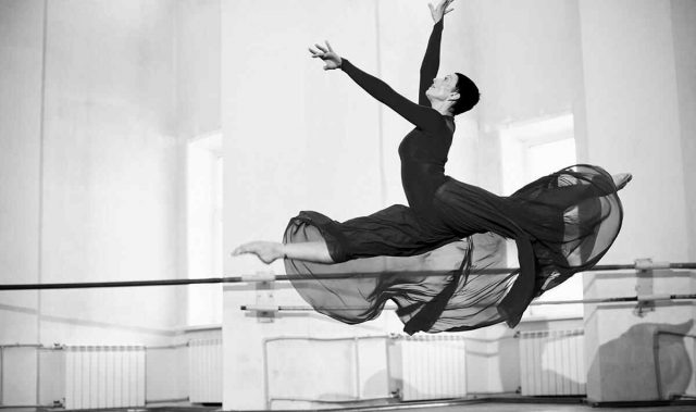 http://www.hobbyonthego.com/wp-content/uploads/2019/05/inner_event_dance_02-640x379.jpg